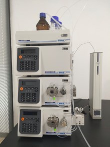Liquid Chromatograph